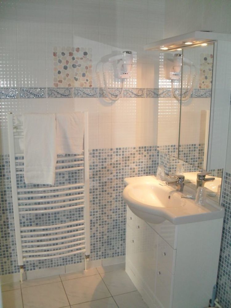Modern'Hotel فالنسيان المظهر الخارجي الصورة